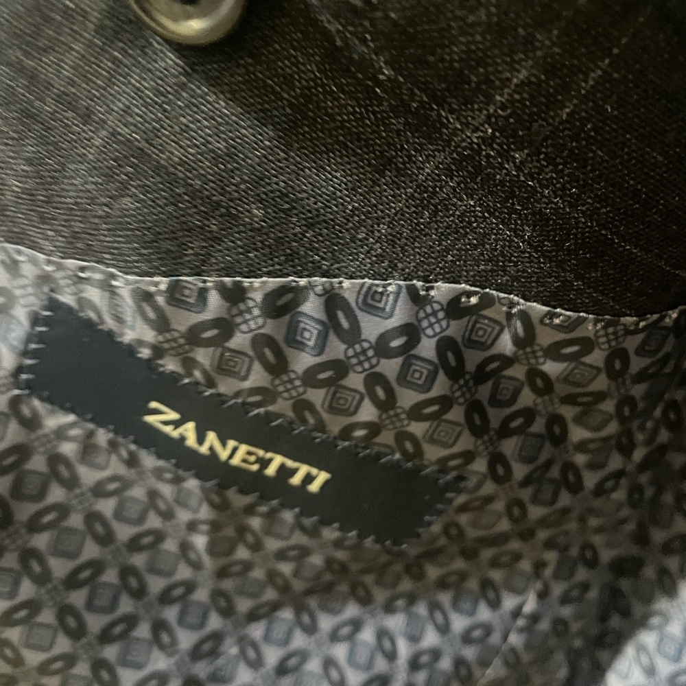 Zanetti 42’ Long Blue Plaid Single breasted Suit. Flat front Pants no cuff